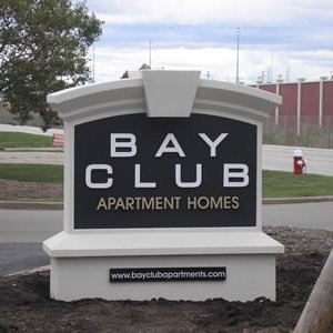 residential entrance sign 025