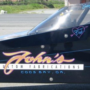 dragster lettering & striping