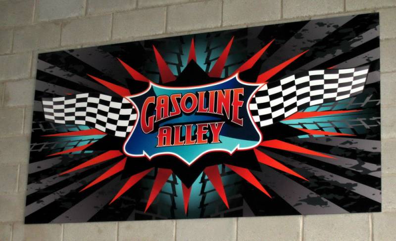 GASOLOLINE_ALLEY_SIGN_fb