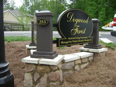 residential entrance sign 033