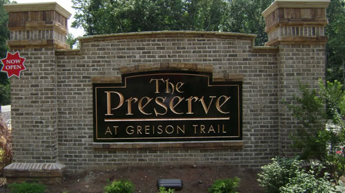 residential entrance sign 041