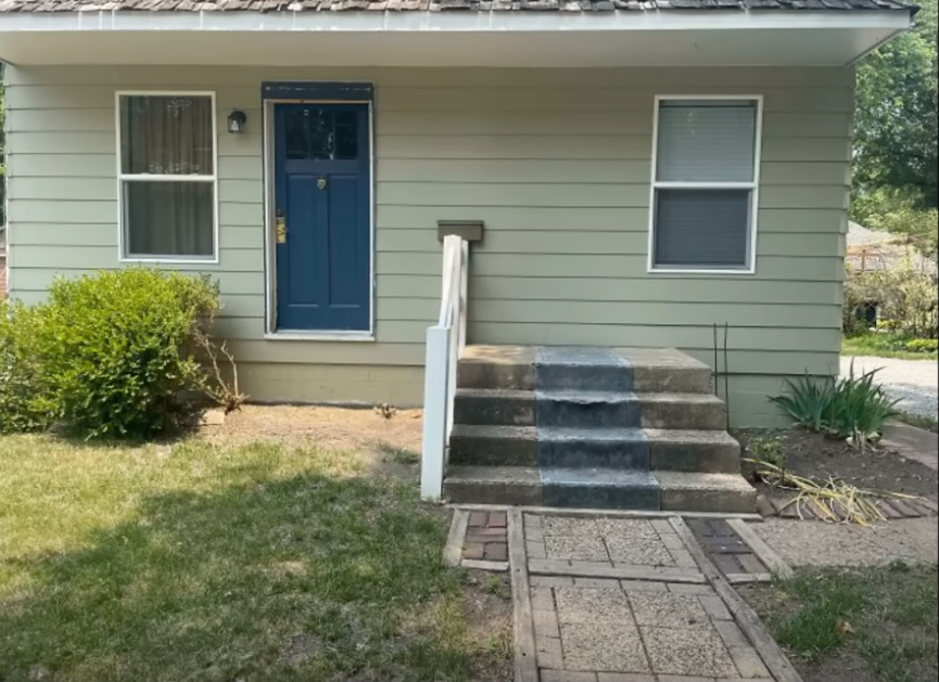 door steps.jpg