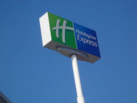 holiday-inn-express-white.jpg