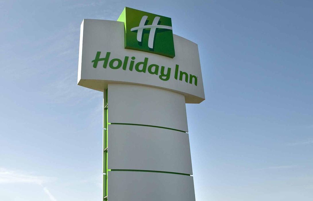 Holiday_Inn_BUFFALO-INTL_AIRPORT-Cheektowaga-Aussenansicht-9-137545.jpg