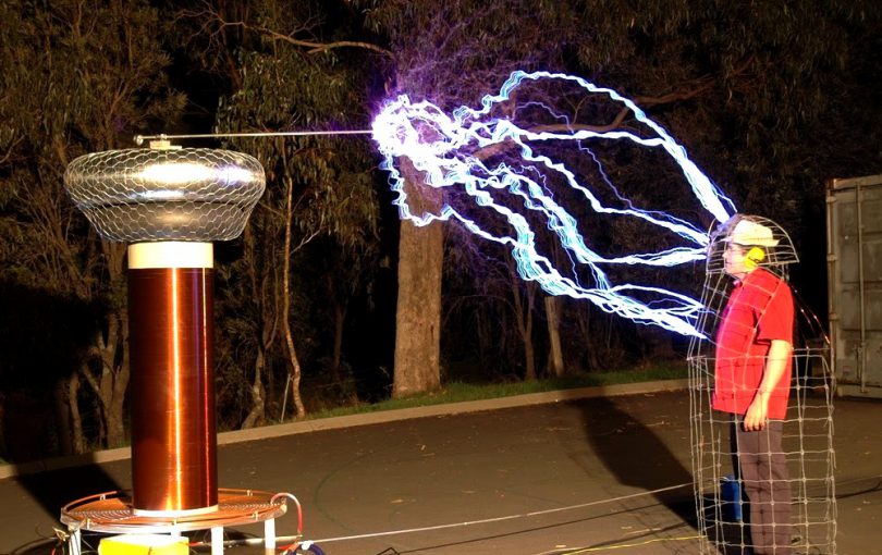 How-to-Build-a-Faraday-Cage-810x510.jpg