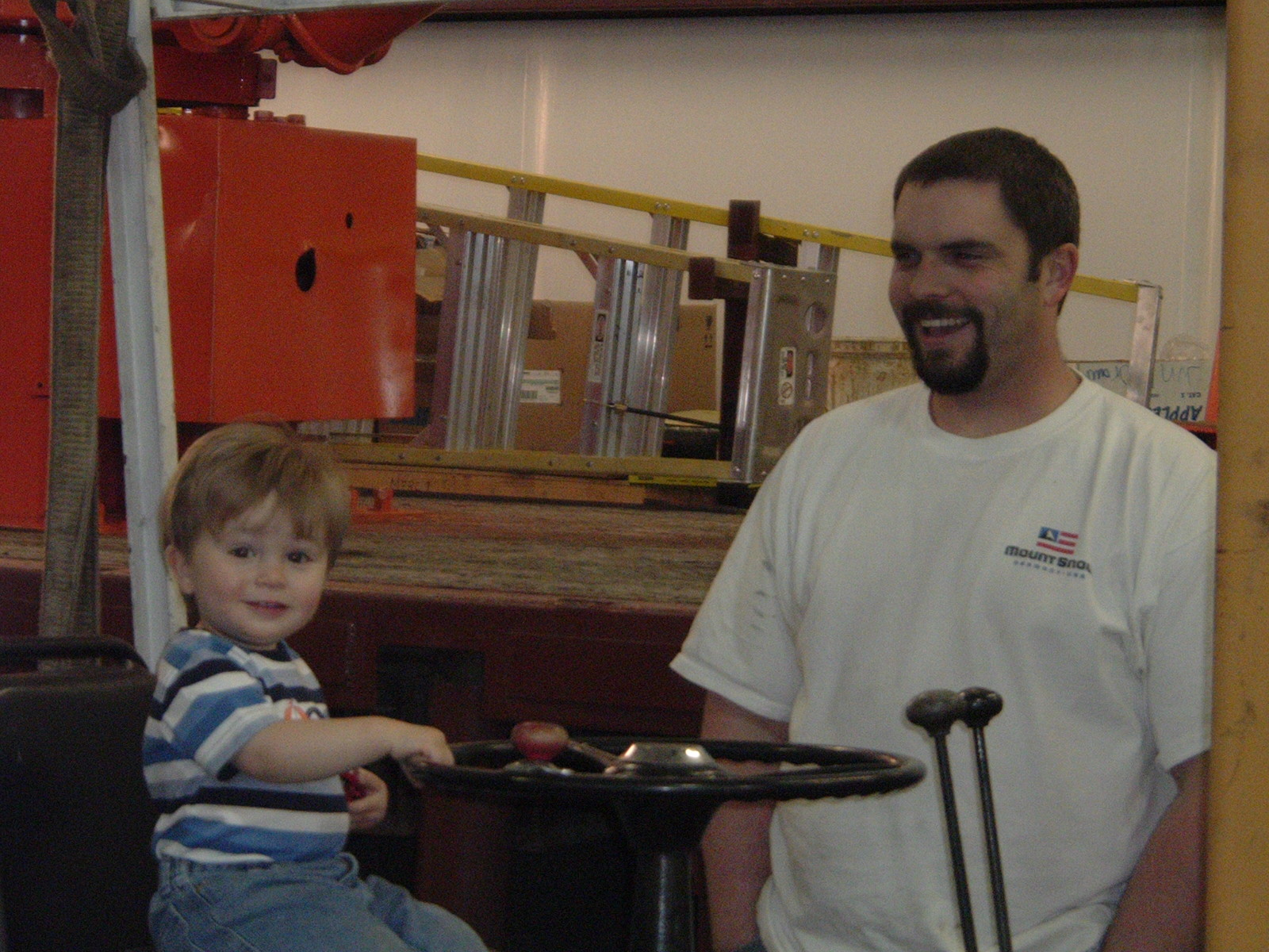 Liam on Mighty Mouse 18mon (3).JPG