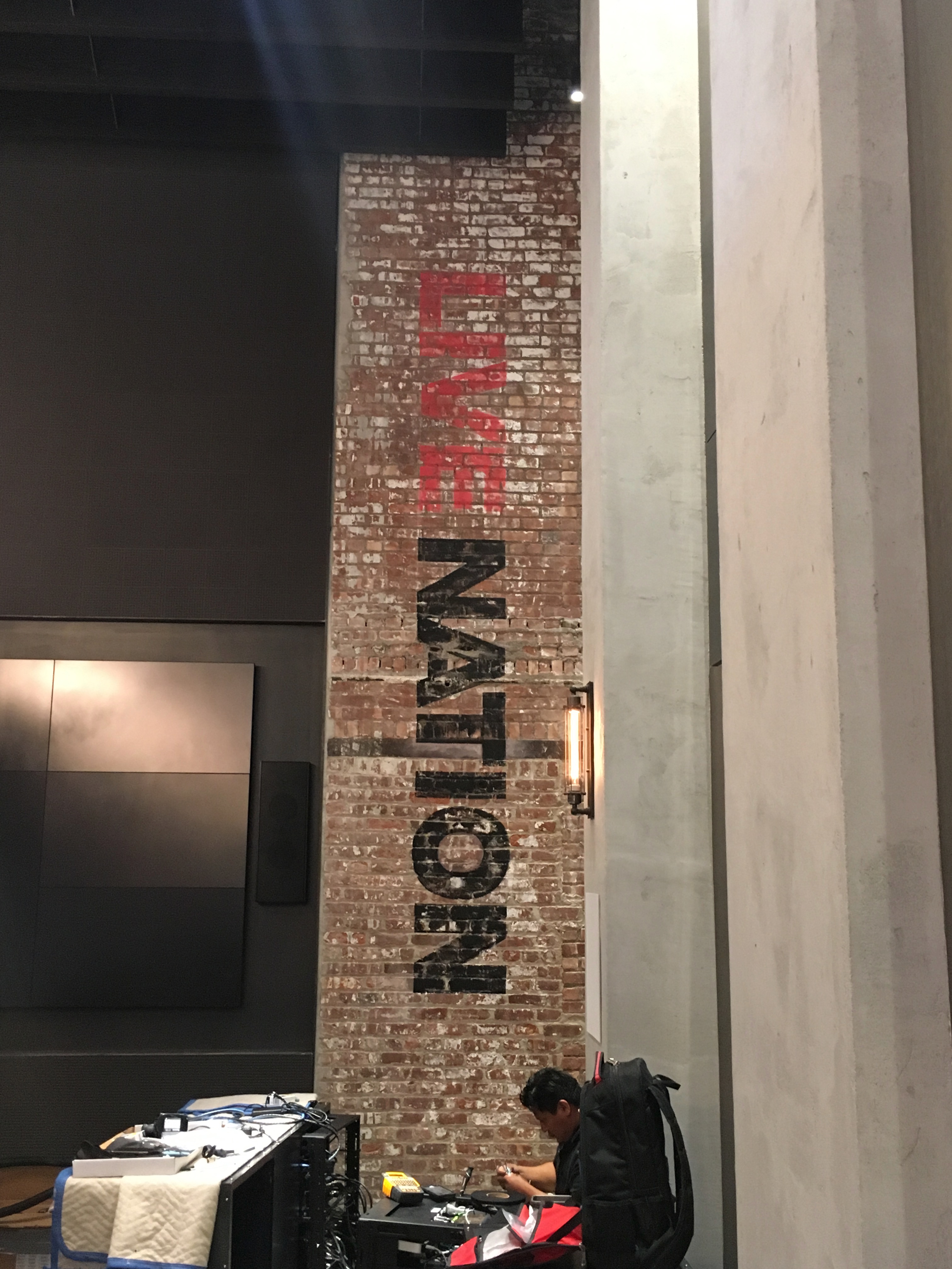 LN Weathered Wall.jpg