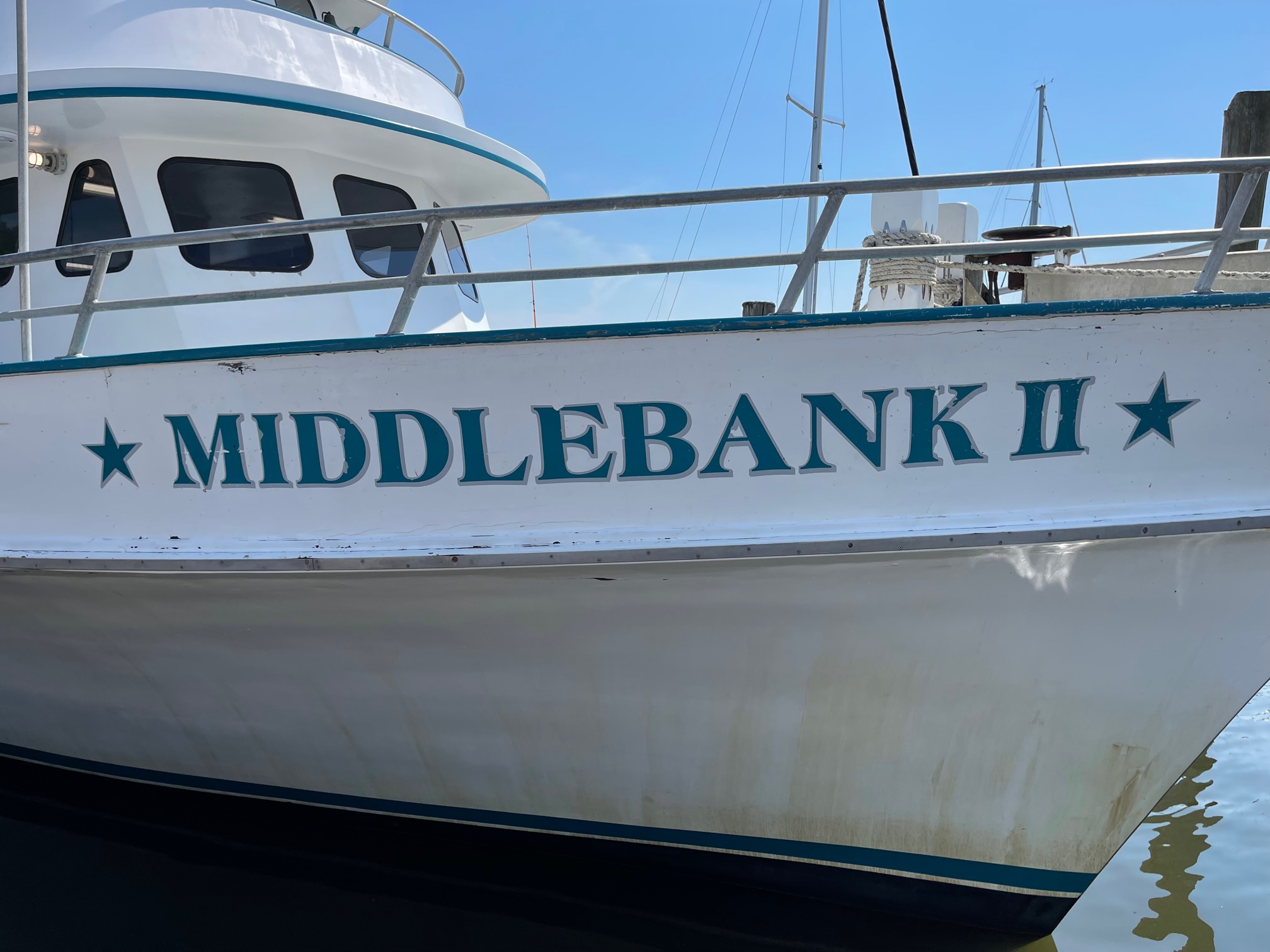 MIDDLEBANK 2 PIC W STARS.jpg