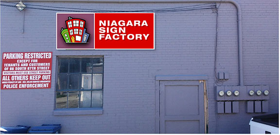 niagarabackwall.jpg