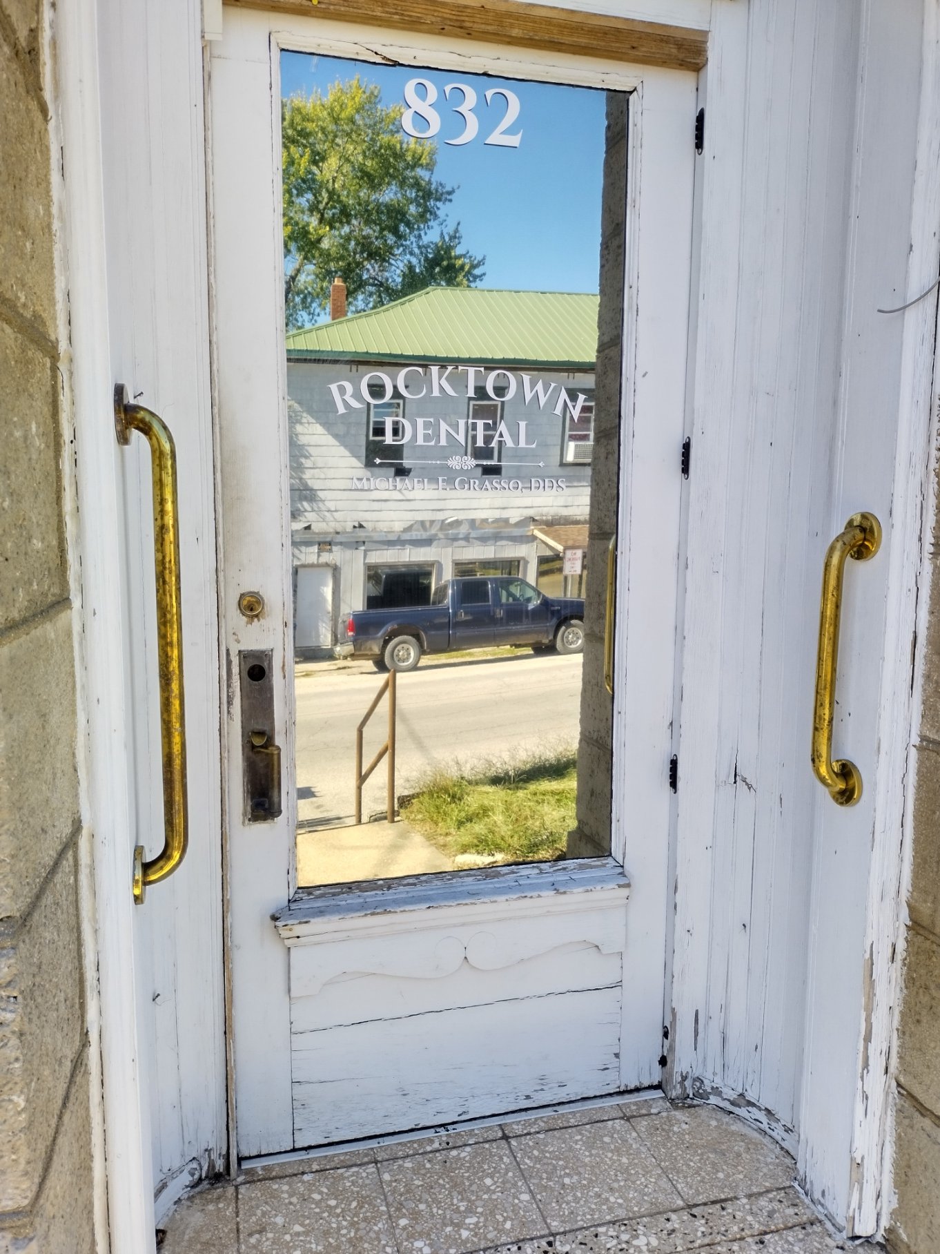 Rocktown Dental Door 1.jpg