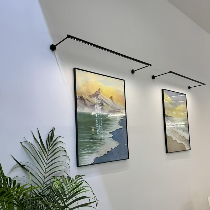 Round-LED-channels-for-picture-lights.jpg