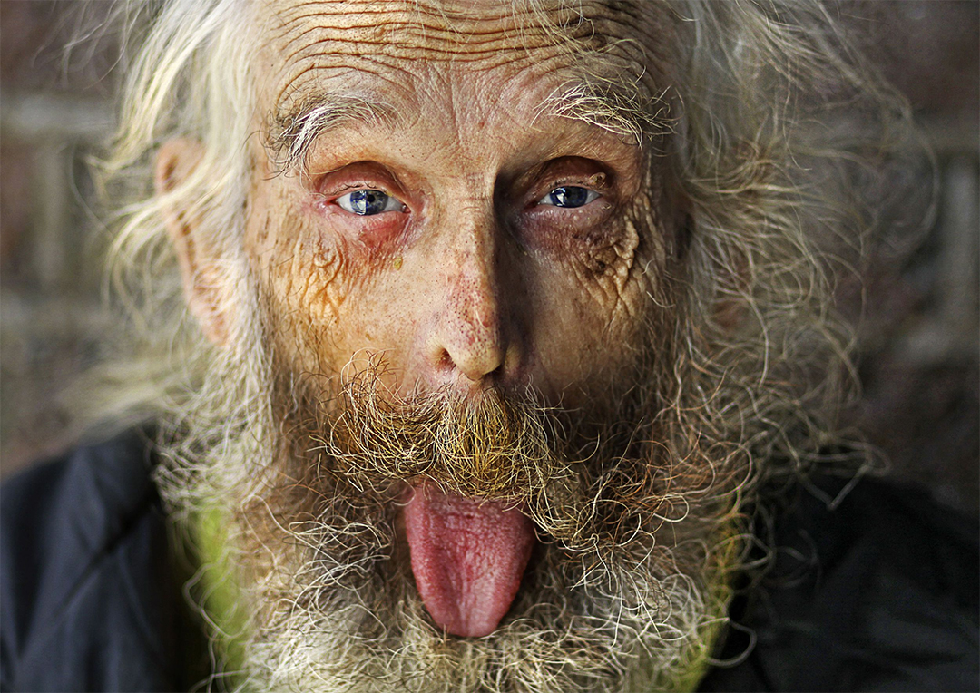 stick ut tongue.jpg