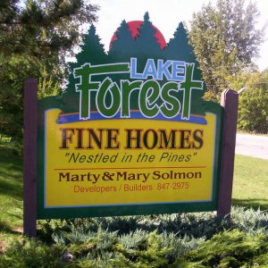 Lake Forest Ext. Signage