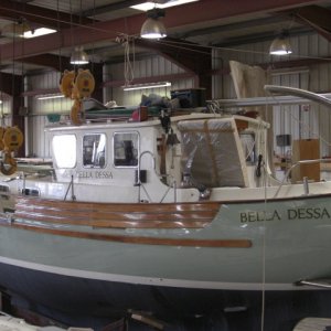 hand painted name on boat.