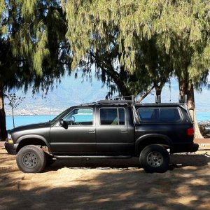 truck_at_beach