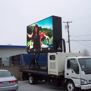 Digital Video Wall Sign Truck w/ Lift