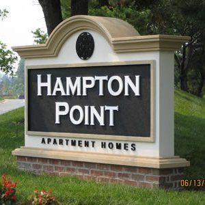 residential entrance sign 004