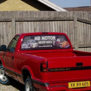 A customers rear window graphic