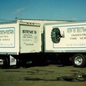 steves industrial tire 2(2)