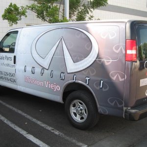 mv infiniti van wrap