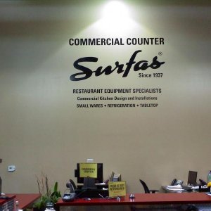 surfas wall lettering
