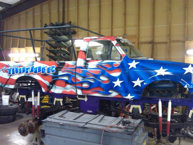 2010 Monster Truck_American Thunder