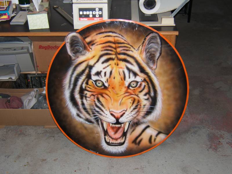 AIRBRUSHED TIGER