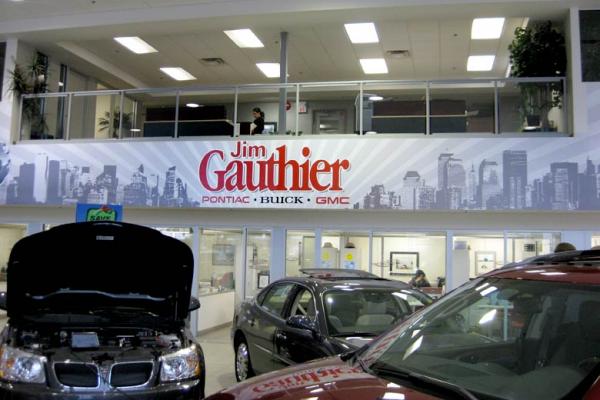 Another view of the Dealership Wall Wrap

Visit www.xtremesign.ca to see more...