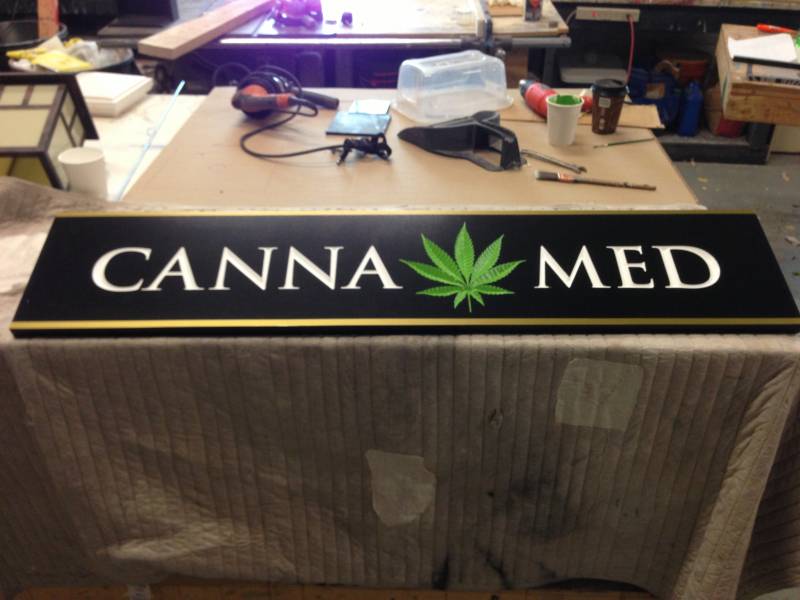 Canna_Med_-_Carved_Sign