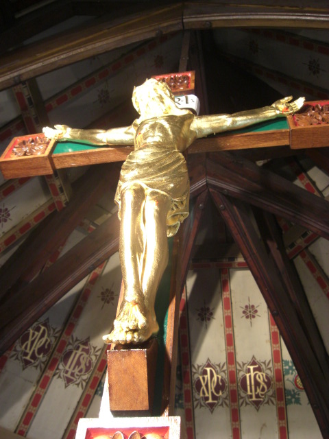 Goldleaf figure of Christ