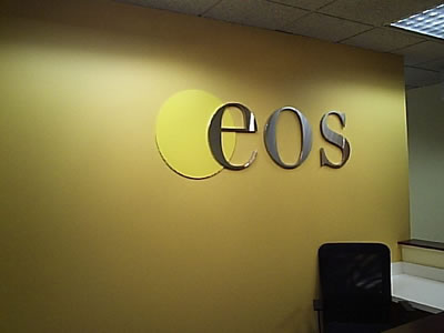 lobby display logo sign 007