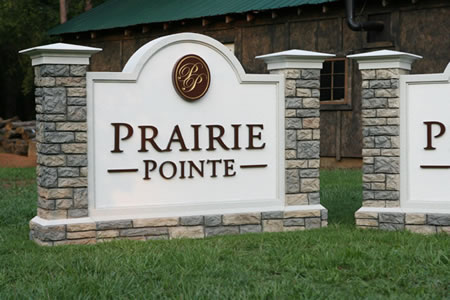 residential entrance sign 012