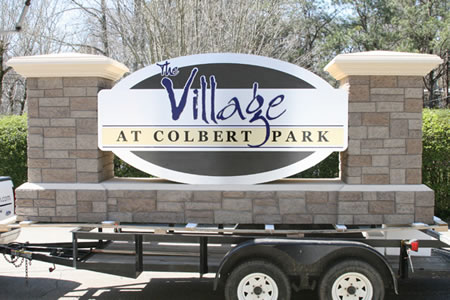 residential entrance sign 013