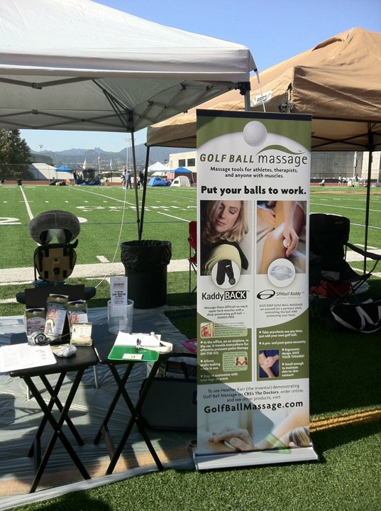 retractable banner stand