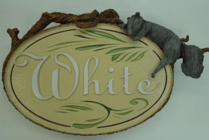 squirel1
HDU routed sign with Magic Sculpt branch and squirrel painted with acrylic paints.