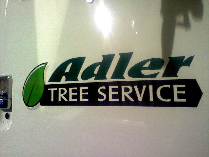 truck lettering