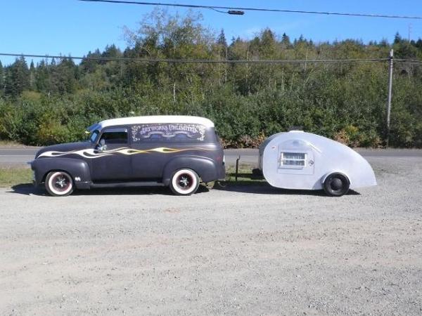 we pulled our teardrop trailer with it too. we eventually buffed & shined it all up, and repainted the fenders (on the teardrop)......then promptly SO